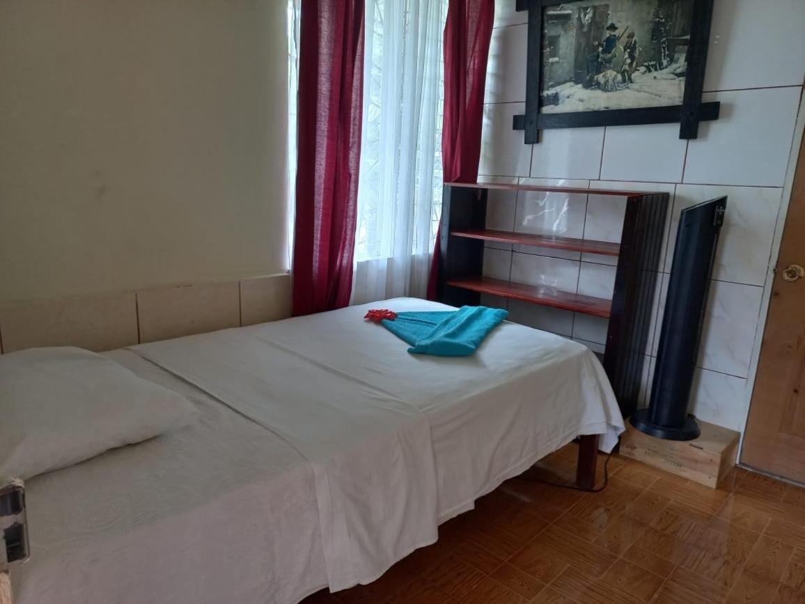 Hotel Margarita Sierpe Екстериор снимка