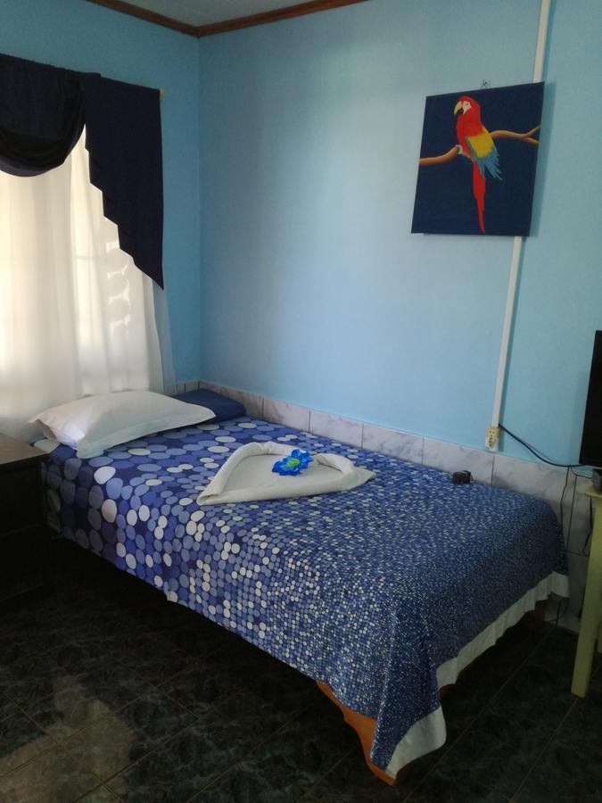 Hotel Margarita Sierpe Екстериор снимка