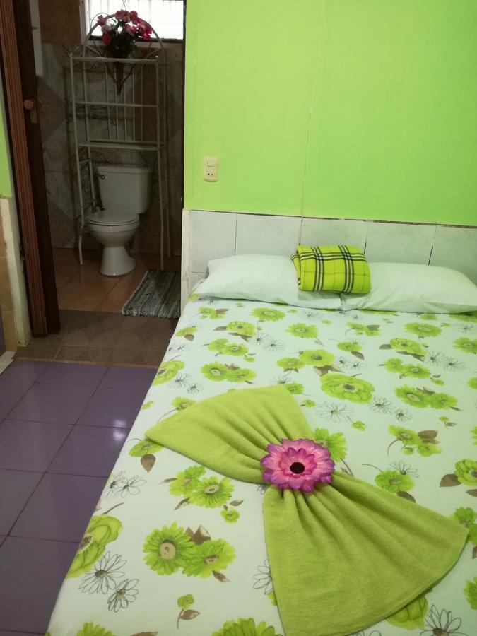 Hotel Margarita Sierpe Екстериор снимка